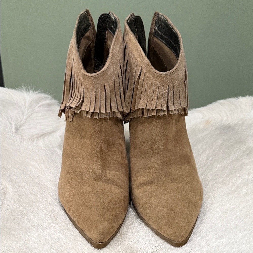Kenneth Cole Reaction Fringe Suede Ankle Booties - Brown